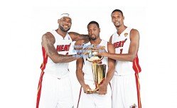 8000分里程碑！易建联再创传奇，一年千分见证不老雄心