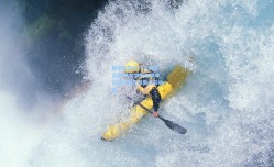 国乒包揽WTT大满贯五冠 马龙樊振东巅峰对决引燃巴黎奥运前哨战