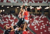 意甲争冠白热化，国际米兰绝杀登顶，尤文图斯紧追不舍