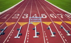 巴萨主场三球完胜赫塔费 费兰双响奥尔莫闪耀 拉什福德关键助攻显锋芒